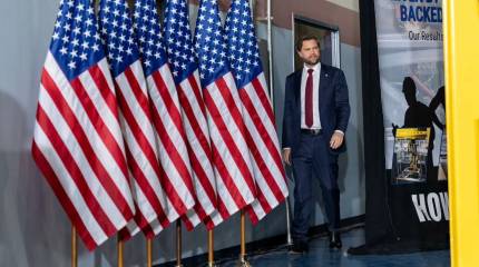 Отказ США от прямых поставок оружия Киеву назван очередным достижением Трампа