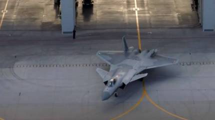 В Китае началось серийное производство истребителя пятого поколения J-20В