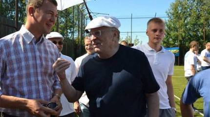 Жириновский предложил ввести должность Генсека партии и сформировать Политбюро