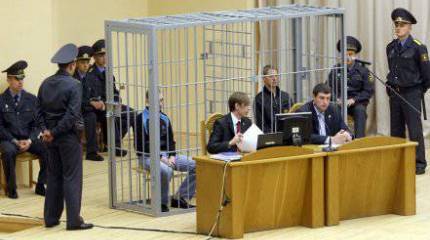 Александр Лукашенко: перст наказующий