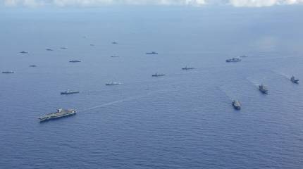 Хуситы пригрозили США атаками на корабли в случае нападения на Иран