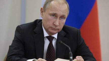 Владимир Путин: РФ никому не угрожает и останется в стороне от геополитических интриг