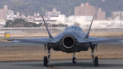 В США провели сетецентрические маневры со сбросом бомбы GBU-53/B StormBreaker с борта F-35B и перехватом её управления другим истребителем