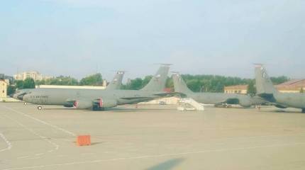 США перебросили на Украину топливозаправщики КС-135 Stratotanker