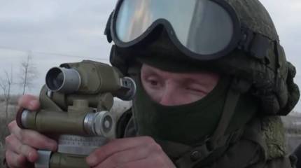 Минобороны РФ показало кадры применения высокоточных боеприпасов по позициям ВСУ