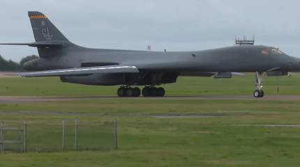 После угроз Трампа ударить по ядерным объектам Ирана в воздух подняты B-1 Lancer