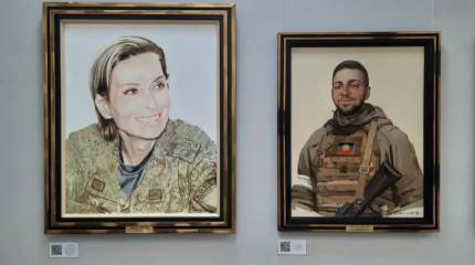 Памяти павших героев СВО: портретная выставка «НебоСВОд Донбасса» открылась