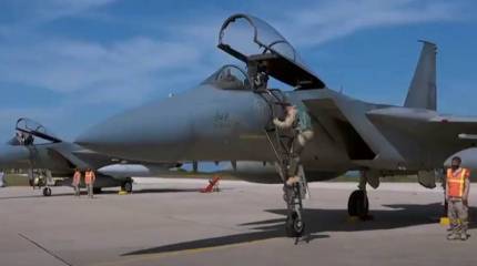 Саудовский офицер заявил об уничтожении с воздуха нескольких танков хуситов, предпринявших наступление в провинции Мариб