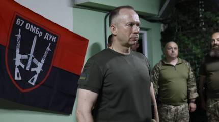 В ходе посещения позиций ВСУ на Купянском направлении Сырский заявил о «важных решениях» по обороне Купянска