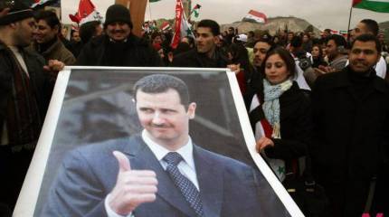 Президент и армия продолжают борьбу