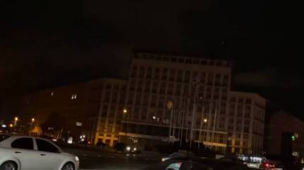 Киевские энергетики и власти объявили о введении бессрочного режима веерных отключений электроэнергии в украинской столице
