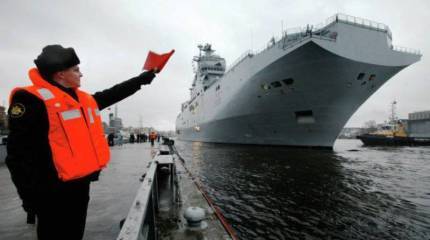 Елисейский дворец: заявление Олланда о приостановке контракта по «Мистралям» является политическим и юридических последствий не несёт