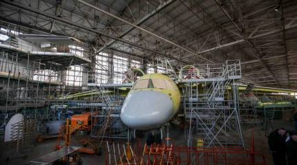 Глава МВД Украины заявил о планах приобрести 13 самолётов "Ан"