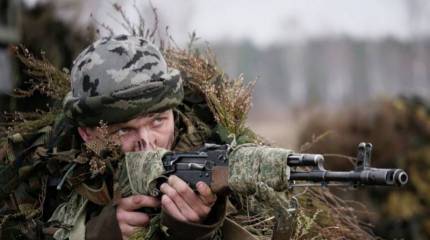 Белорусские десантники провели у границы с Украиной тактические занятия с учетом опыта российской спецоперации