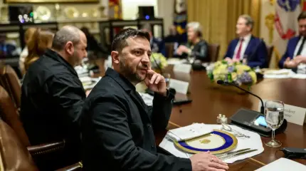 Украинцы предлагают Зеленскому использовать сценку Райкина про «насосы и колёса»