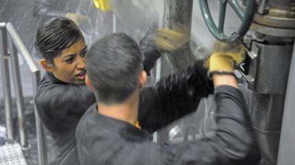 10 фотографий с strategypage.com от 17июня 2013 года