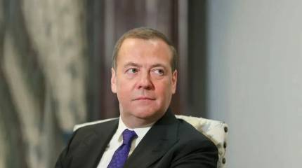 Медведев призвал бить по Украине «как сегодня» и даже сильнее