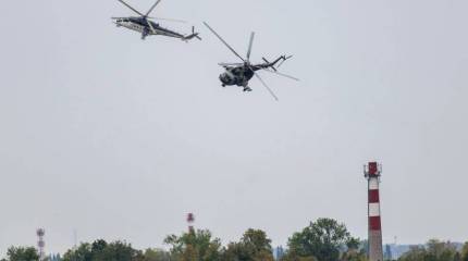 Летчики РФ и Сербии отработали пилотаж на истребителях на учениях