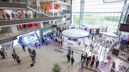 Россия вне изоляции: Во Владивостоке продолжает работу VII Восточный экономический форум