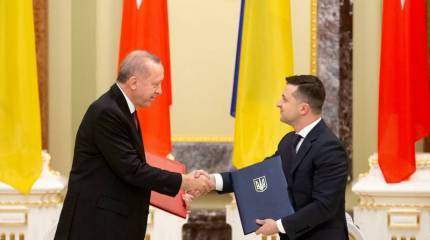 Турция выделит средства на военную помощь Украине