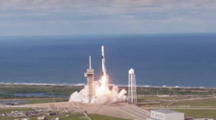 Компания Илона Маска SpaceX произвела запуск ещё более полусотни мини-спутников для Starlink