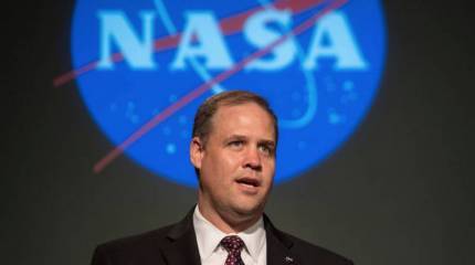 Глава NASA пояснил, почему астронавты США еще не высадились на Луне и Марсе