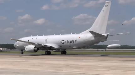Разведчик ВМС США P-8A Poseidon заметили в 80 км от Мурманска