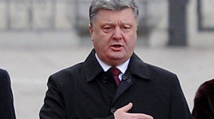 Порошенко похвастался сфабрикованной обложкой американского журнала со своим изображением