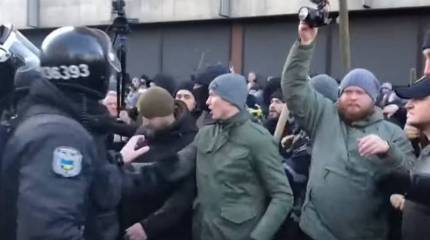 Украинский генерал заявил об опасности нового Майдана