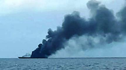 Загорелся и затонул: ВМС Индонезии лишились патрульного катера