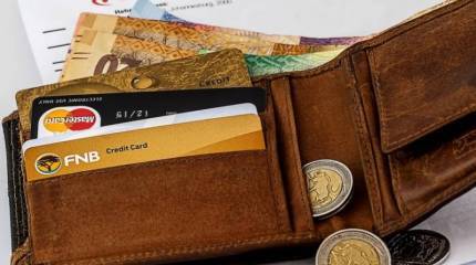 Президент Индонезии призвал органы власти страны отказаться от использования Visa и Mastercard