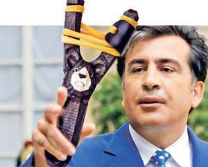 По форме – армия, а по сути – карикатура