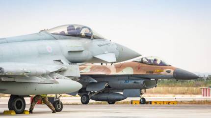 Израильская авиация нанесла удары по территориям Сирии и Палестины, сообщается о работе ЗРК «Бук-М2Э»