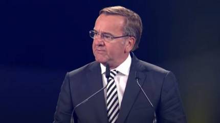 Министр обороны Германии: Не факт, что украинская армия сможет правильно применять ракеты Taurus