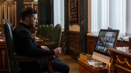 «Свои же и повесят»: Медведев предрёк Зеленскому судьбу Муссолини или Гитлера