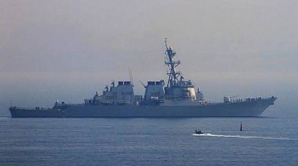 Балтийский флот взял на сопровождение американский эсминец УРО Ross (DDG-71)