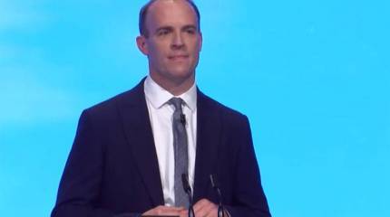 "НАТО нужно модернизироваться для противостояния России" - глава МИД Британии