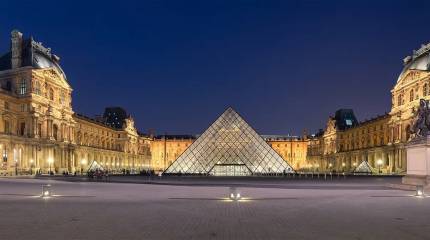 Охрана не смотрела советскую киноклассику: названы похищенные из Лувра экспонаты