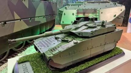 CV90120轻型坦克的新版本在斯洛伐克的一个展览会上亮相。
