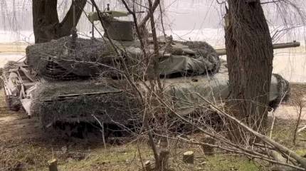 Минобороны: Танк ВС РФ заставил отступить целую колонну бронетехники ВСУ на Южно-Донецком направлении