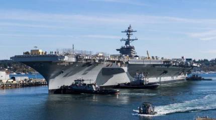В США предлагается сокращение числа авианосцев