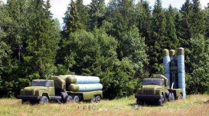 Надувные С-300 обманули авиацию условного противника