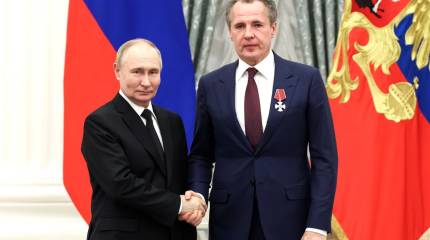 Путин наградил экс-губернатора Белгородской области орденом Александра Невского