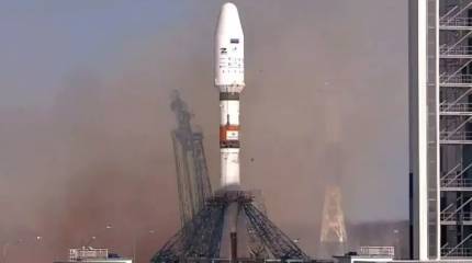 Запущенная с космодрома «Восточный» ракета-носитель «Союз-2.1б» вывела на орбиту российские и иранский спутники