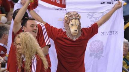 Русские вас перепьют. В Британии составили пособие для футбольных болельщиков