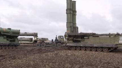Первая ЗРС С-300В4 поступила на вооружение ракетного соединения ВВО
