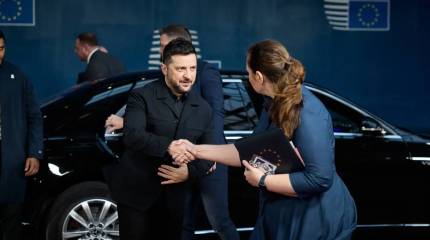 Зеленский знает, что не переживёт капитуляцию, поэтому будет тянуть - эксперт