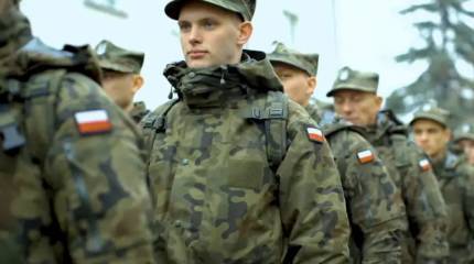 «Из меня выйдет разве что пушечное мясо»: в Польше стремятся набрать миллионы резервистов