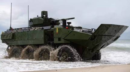 Американским морпехам запретили использовать в море новую амфибию ACV после очередного затопления техники