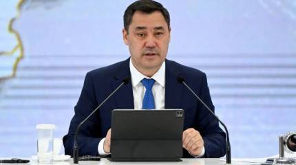 Президент Киргизии: Американской авиабазы в нашей стране не будет